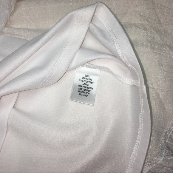 D-Signed dress Disney size M 10/12 - Picture 6 of 6